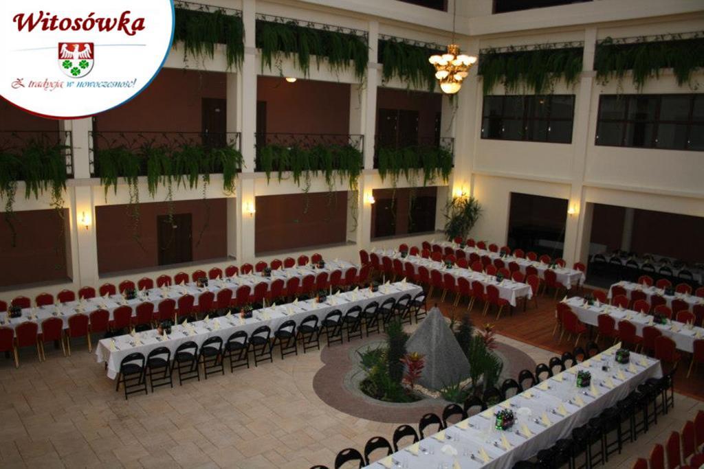 Pokoje Goscinne W Centrum Kultury Wsi Polskiej Wierzchoslawice Kültér fotó